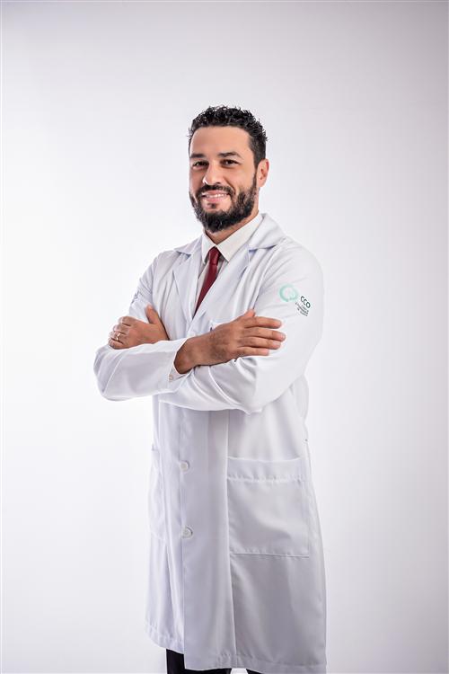 Dr. Rodrigo Luis Solano